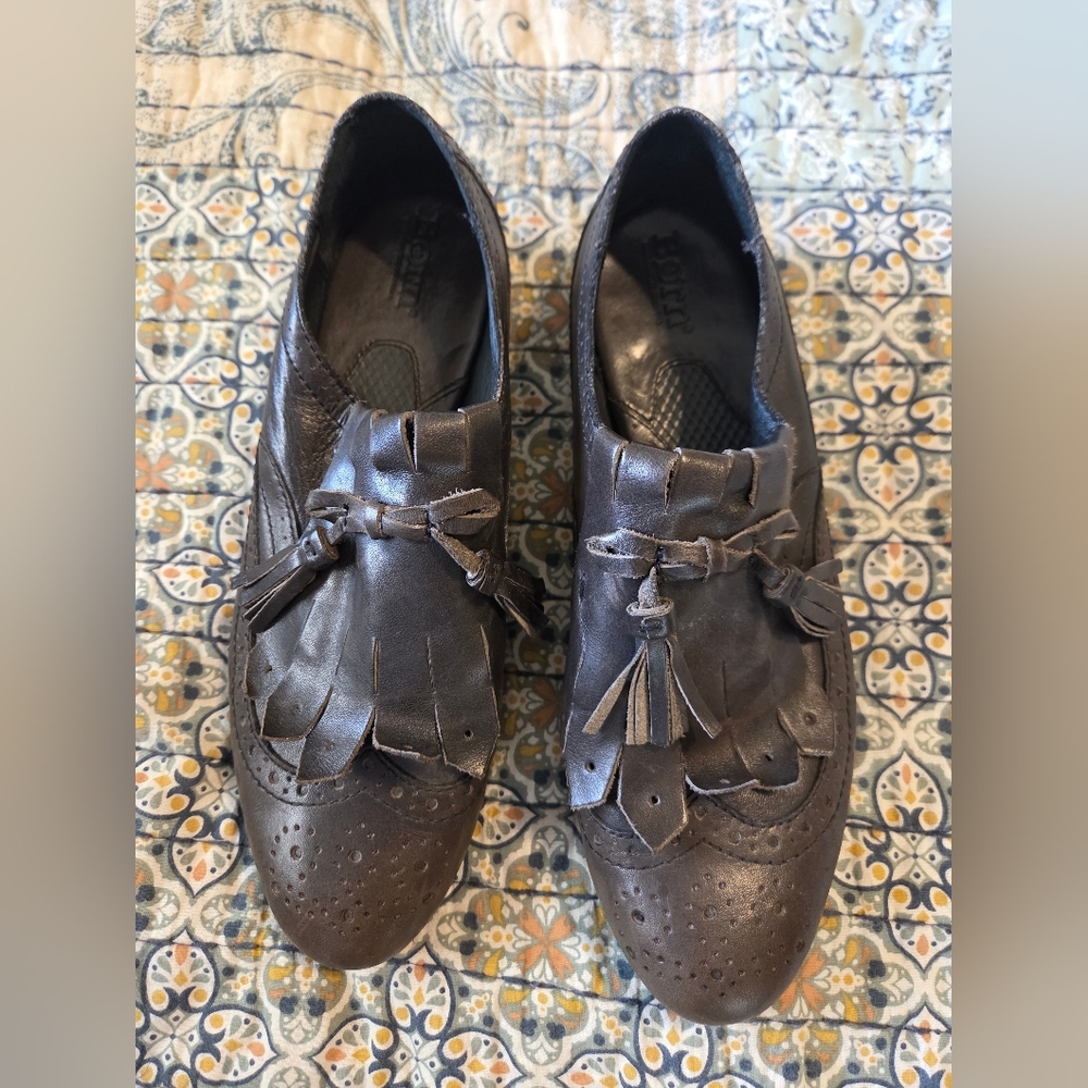 Born Brown Leather Loafers with Tassels - Size 8